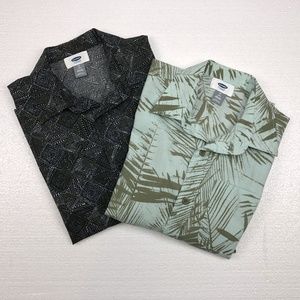 Lot of 2 Old Navy Short Sleeve Button Up Shirts